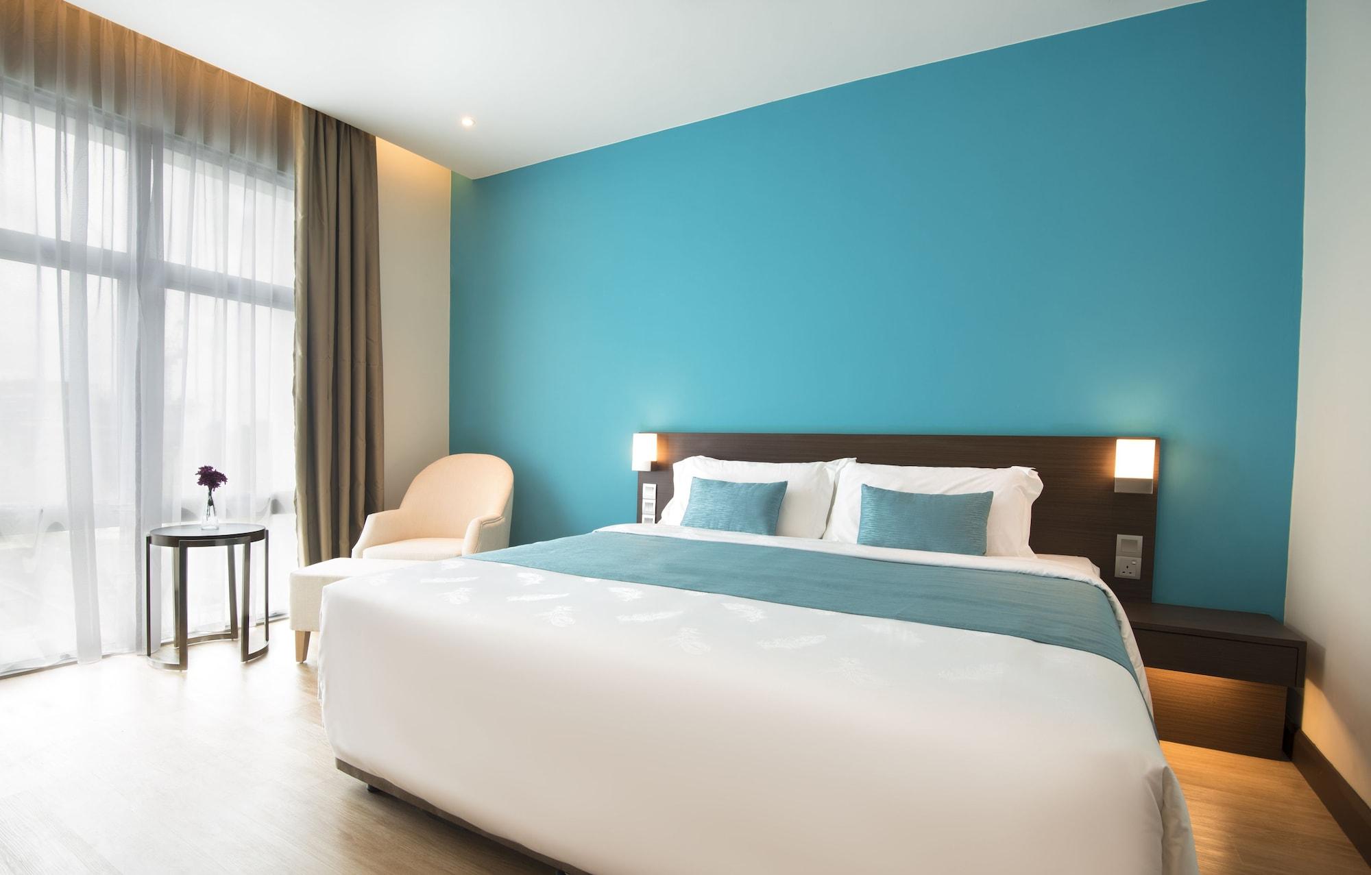 Astana Wing - Riverside Majestic Hotel Kuching Exterior photo
