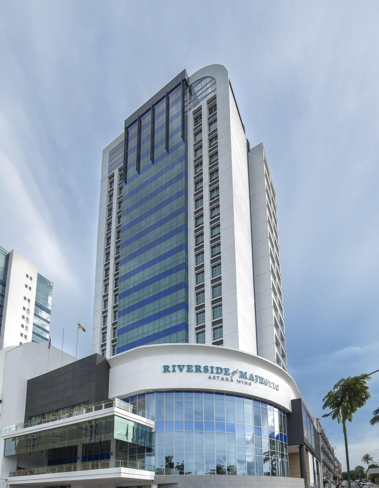 Astana Wing - Riverside Majestic Hotel Kuching Exterior photo