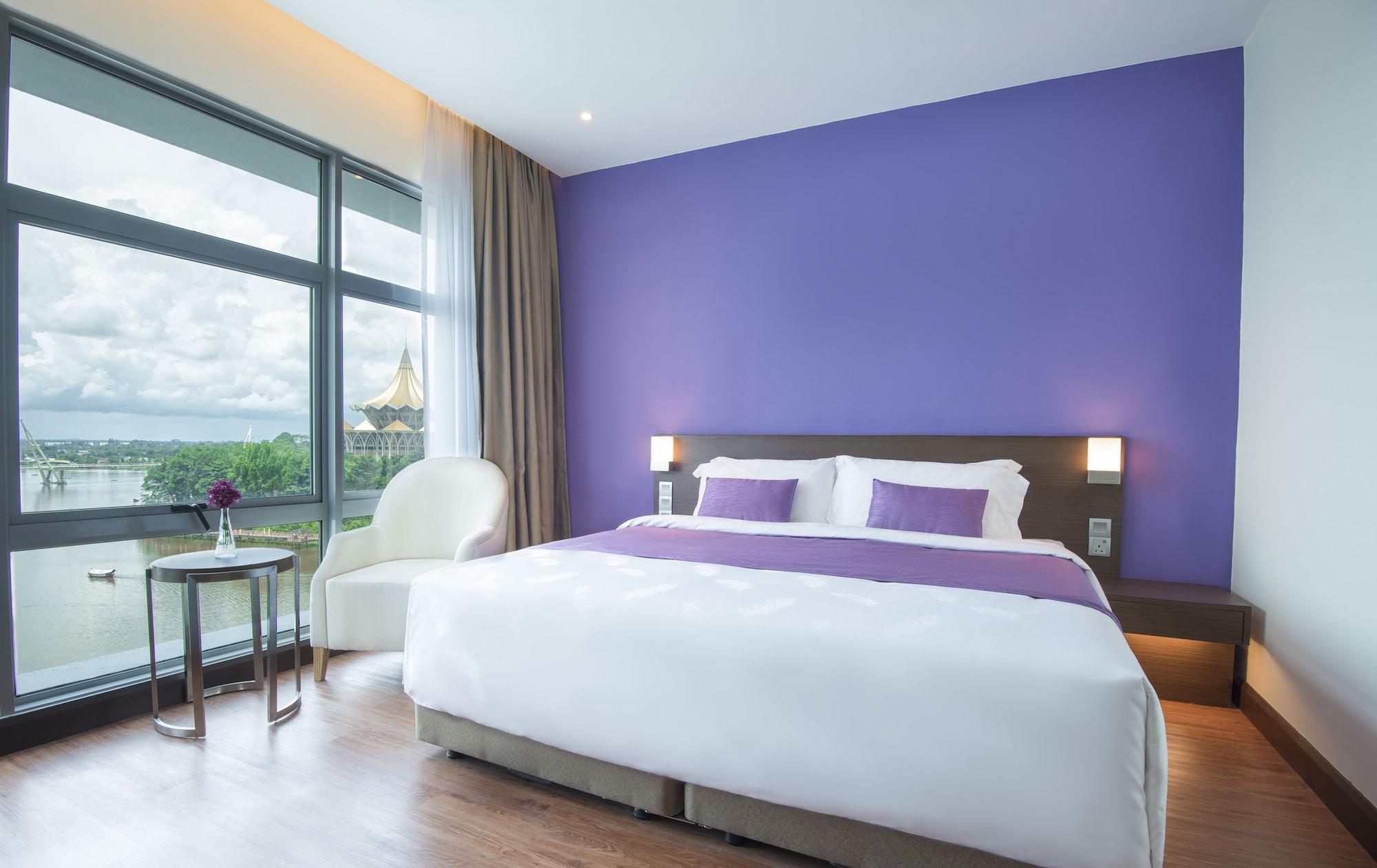 Astana Wing - Riverside Majestic Hotel Kuching Exterior photo