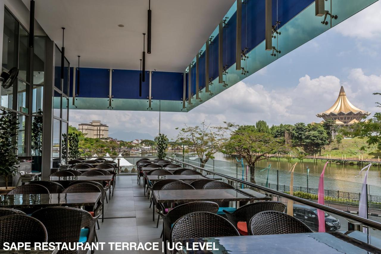 Astana Wing - Riverside Majestic Hotel Kuching Exterior photo